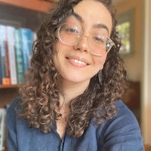 Meet your Posher, Izzy